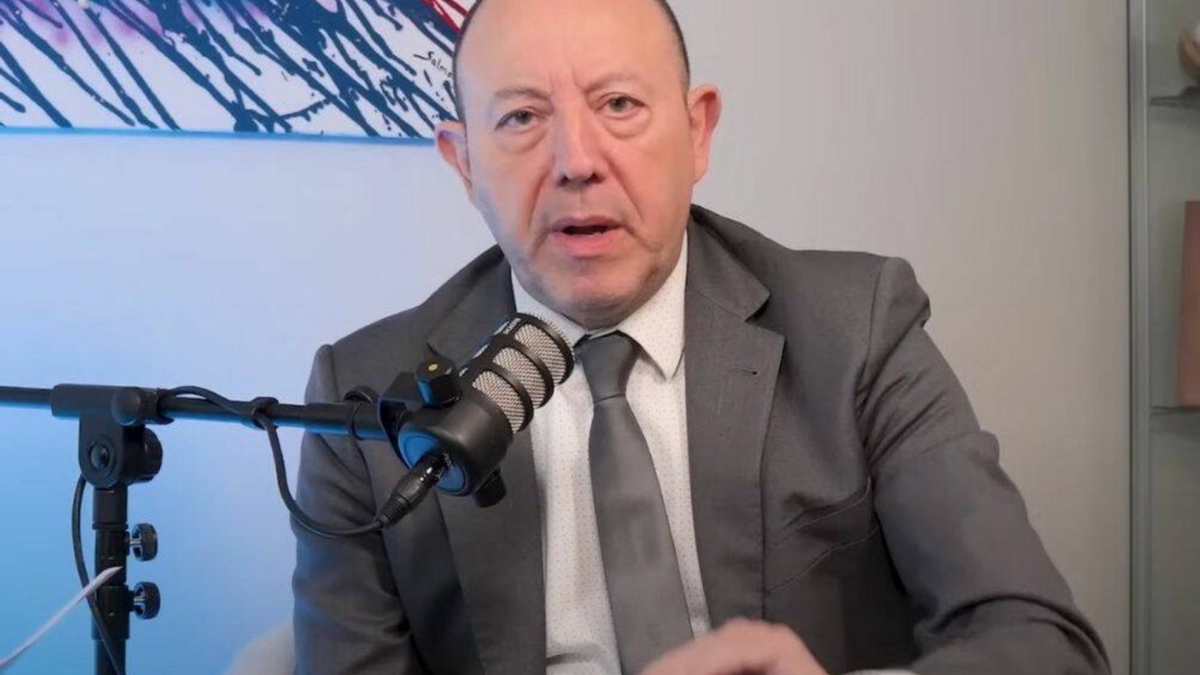 Bernardos analiza insultos racistas en el España - Egipto: "La culpa es de la Federación"