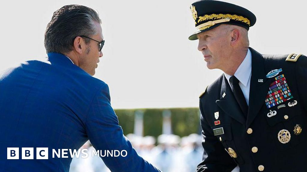 El Pentágono obliga a dimitir al jefe del Estado Mayor del Ejército de EE.UU. en medio de las dudas por la guerra contra Irán