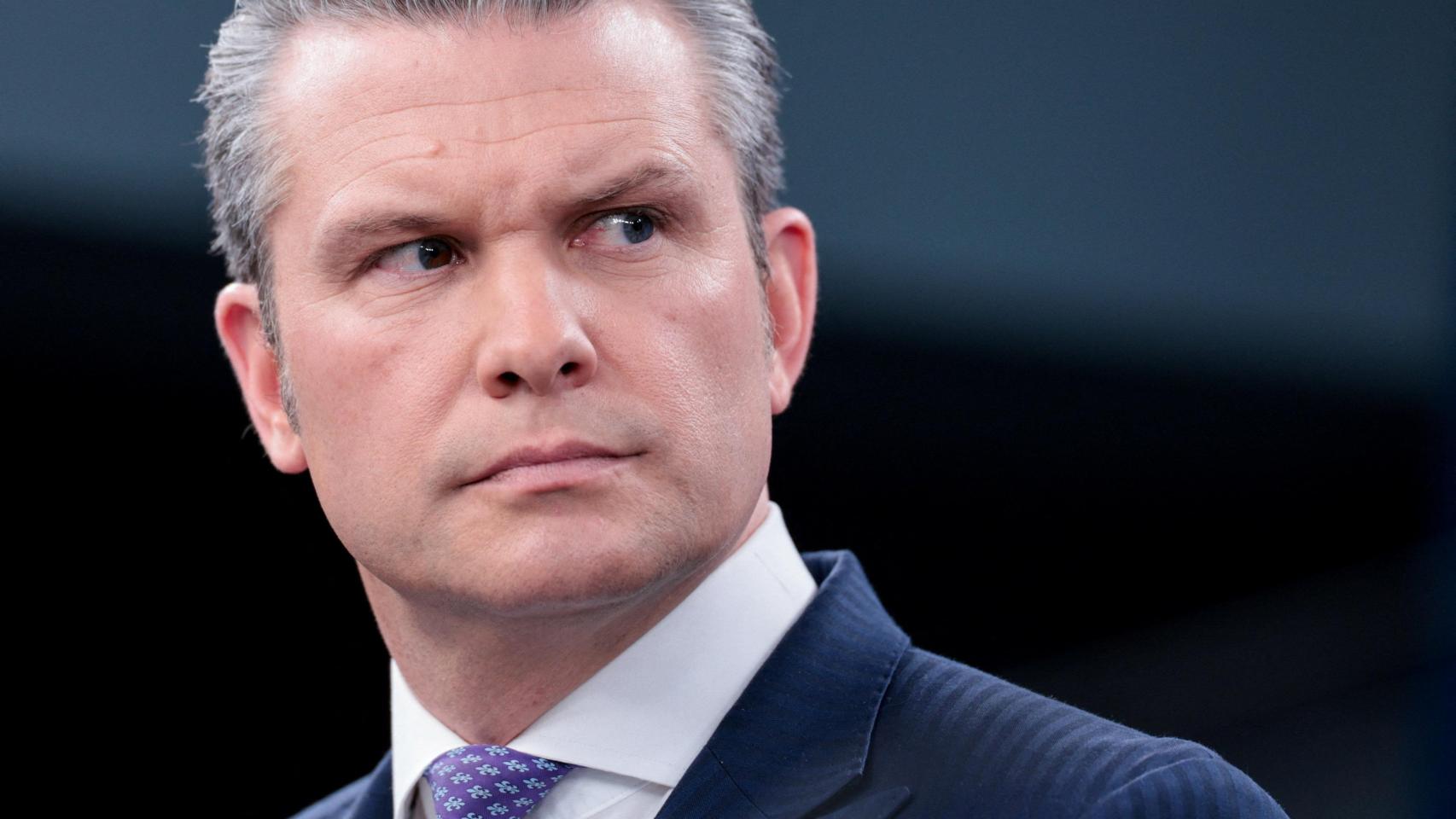 El jefe del Pentágono contradice al Papa: afirma que las tropas estadounidenses combaten en Irán "en el nombre de Jesucristo"