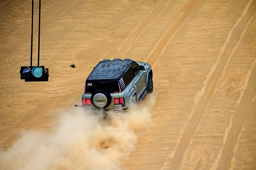 Creía que los coches chinos iban a ser el nuevo Android. En realidad son el nuevo iPhone
