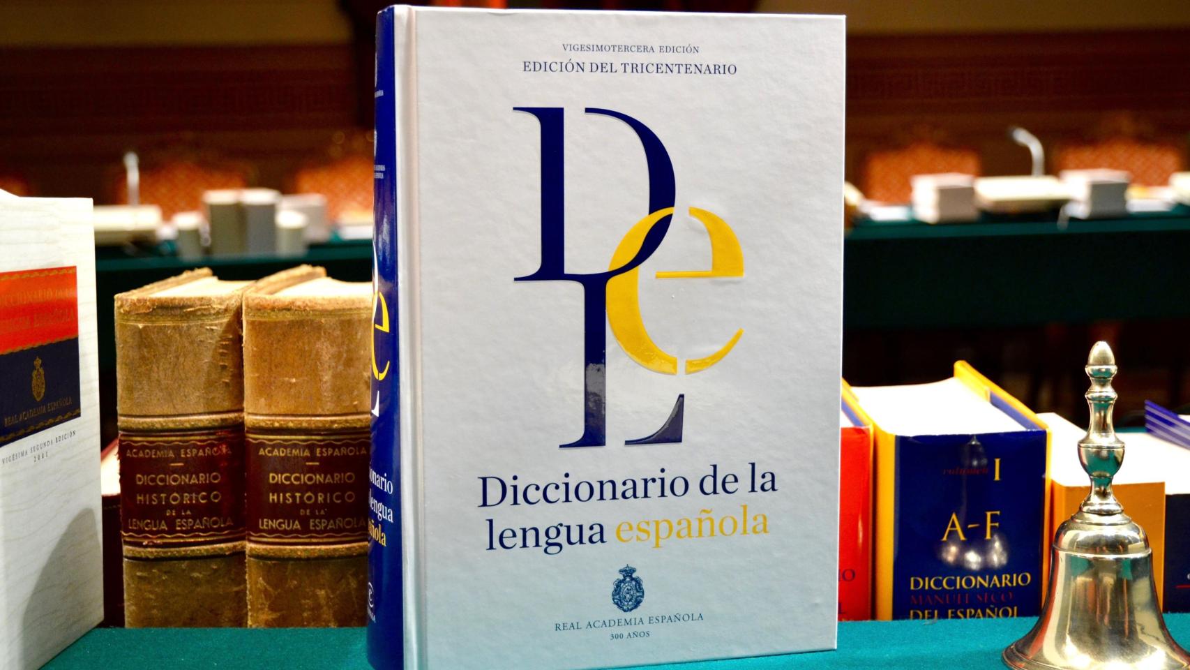 'Milenial', 'simpa', 'prémium', 'turismofobia', 'microteatro', 'loguearse' y 'okey' entran en el diccionario de la RAE