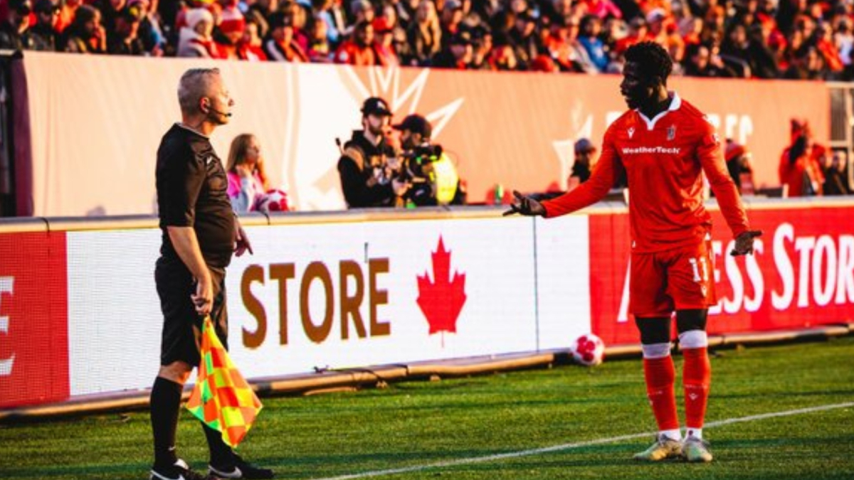 El estreno oficial de la 'ley Wenger' que puede cambiar el fútbol<br>