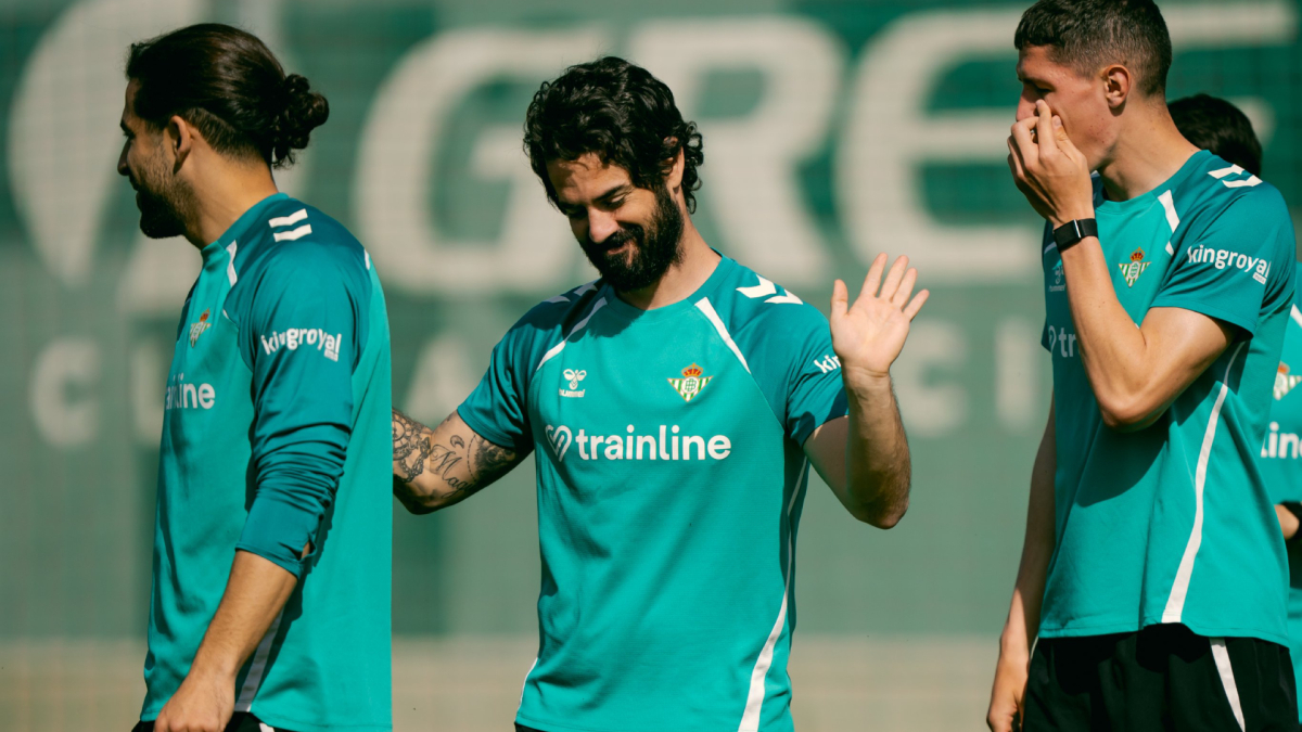 ¡Vuelve Isco cuatro meses y medio después!