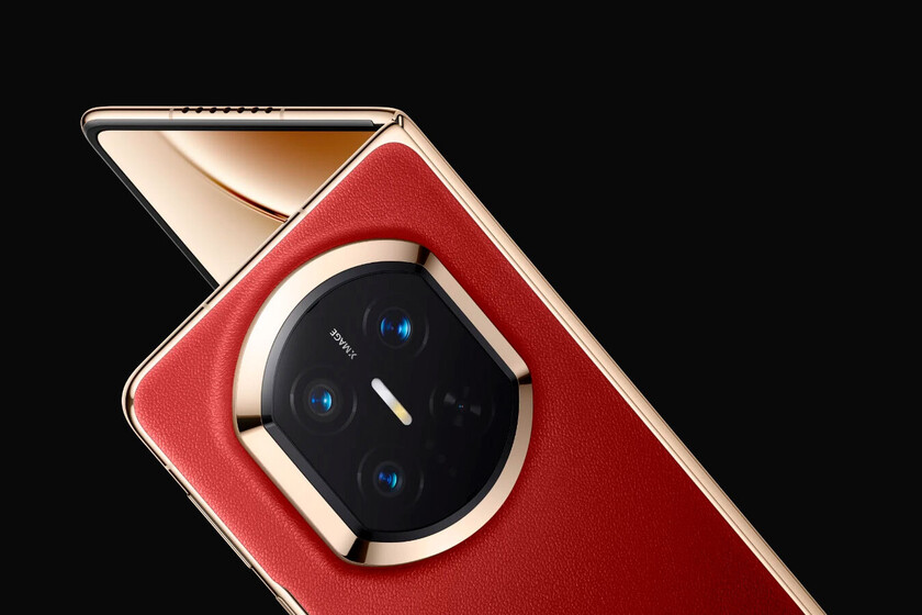 El nuevo Huawei Mate X7 deja clara una cosa: que los plegables más ambiciosos se pagan caro