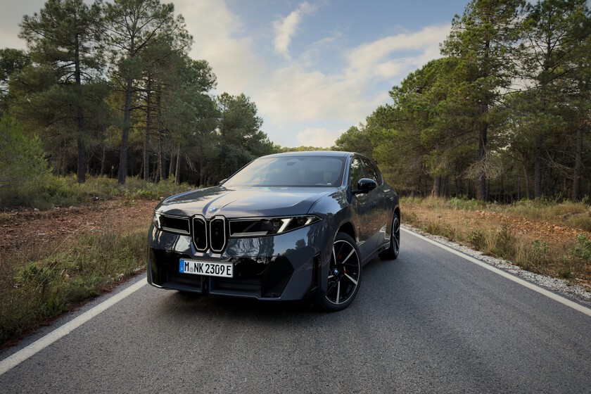 Hay una empresa que sigue empeñada en salvar al cambio de marchas manual cueste lo que cueste: BMW