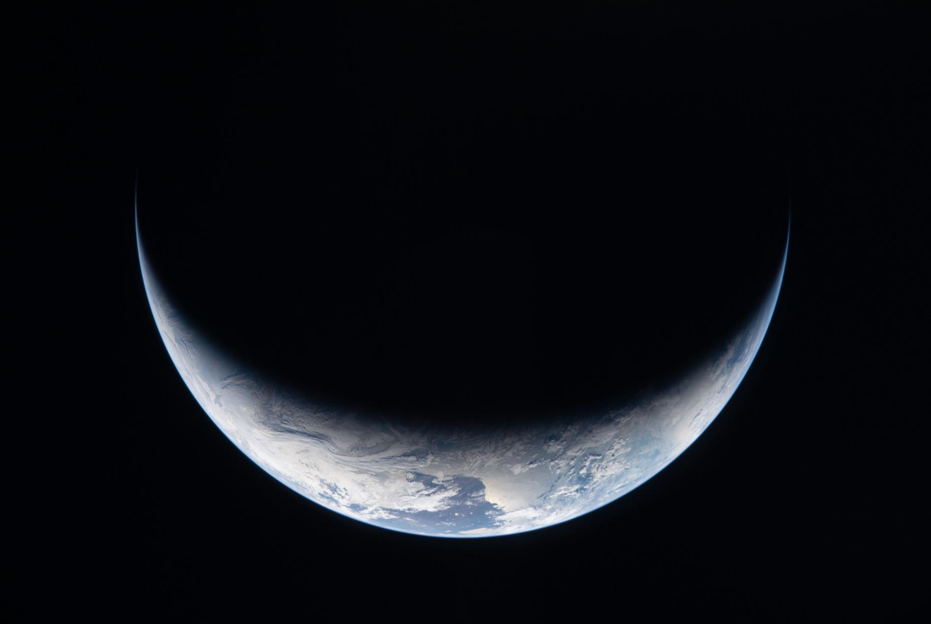 Artemis II: las imágenes de una misión histórica a la cara oculta de la Luna