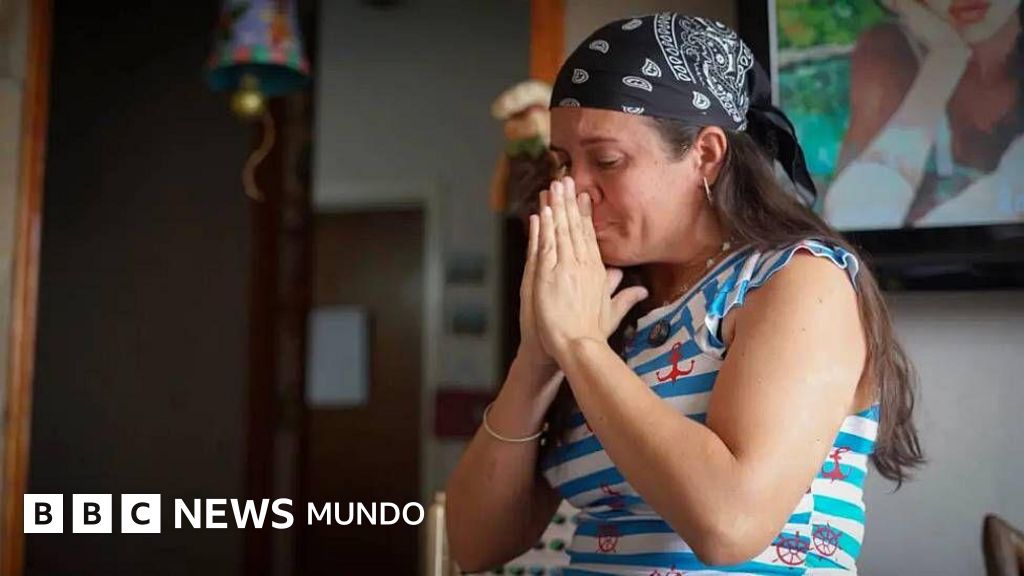 Ropa sucia y tabletas de chocolate: cómo los prisioneros enviaban mensajes secretos desde la infame prisión venezolana del Helicoide