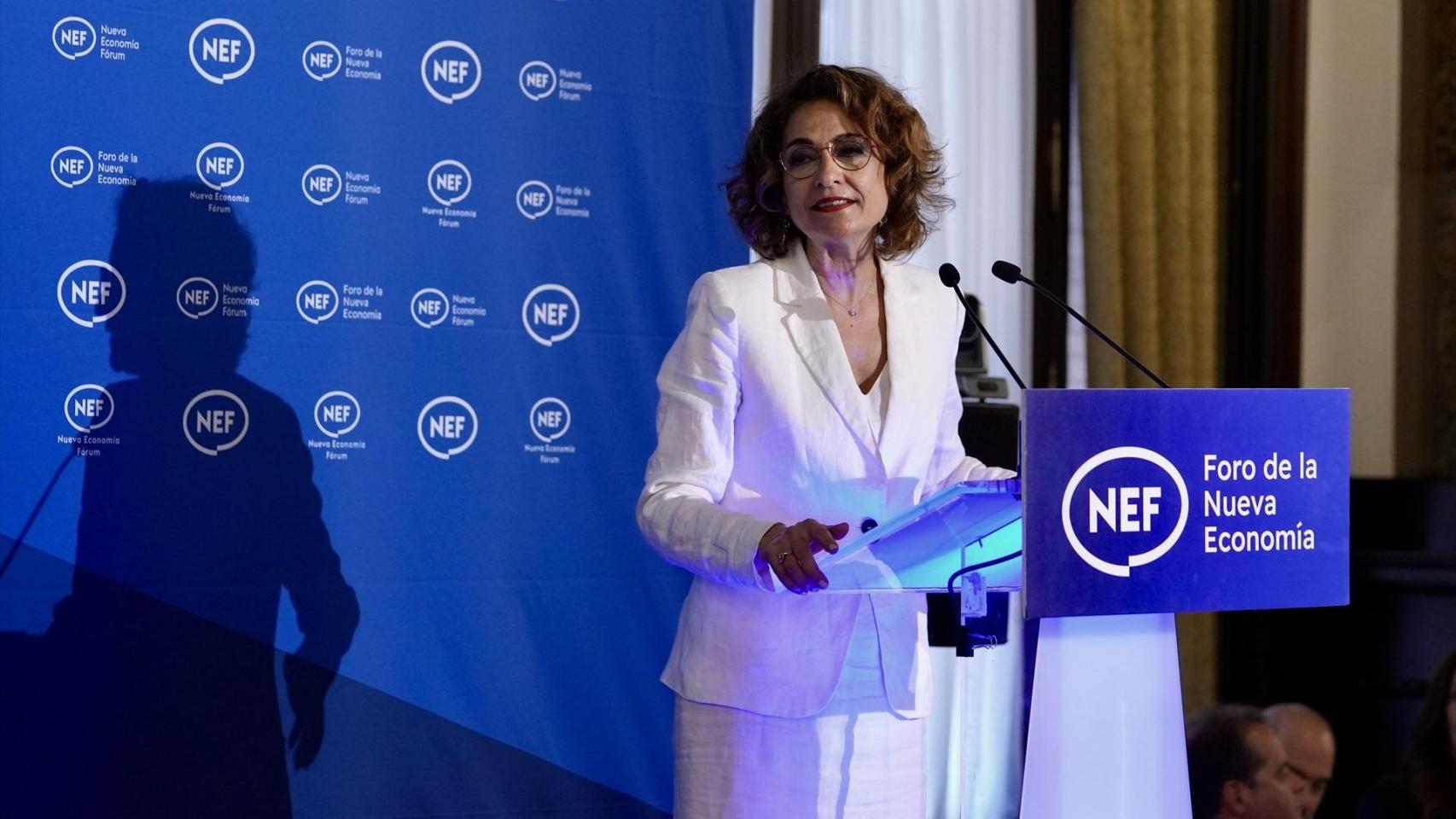 Montero admite la mejora de la economía andaluza, pero lo achaca al "viento de cola" del Gobierno de Sánchez