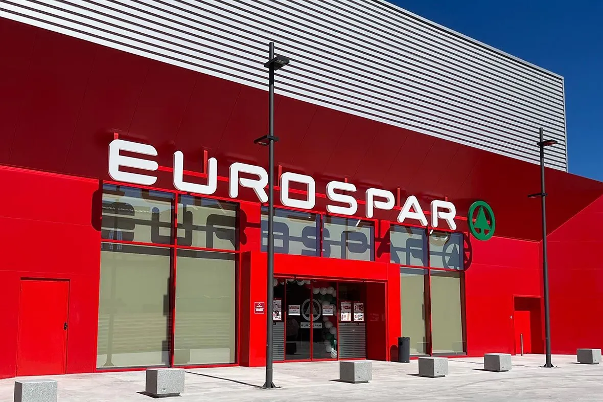 Spar roza los 2.500 millones de ventas tras crecer un 5% en 2025