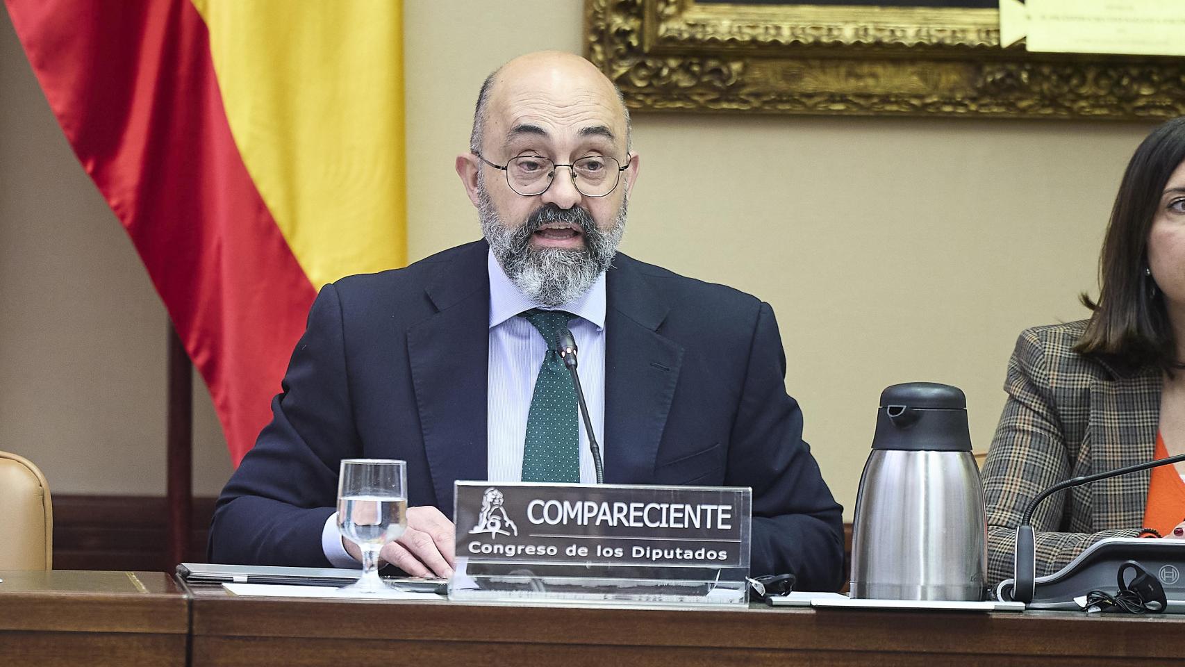 El presidente de Adif se reúne con las víctimas de Adamuz y admite que España carece de sensores que detecten vías rotas
