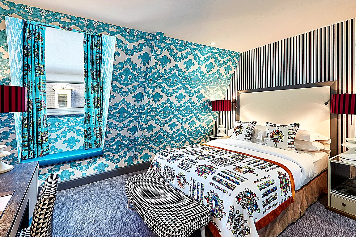 Dormir en una suite diseñada por Karl Lagerfeld, Matthew Williamson o Christian Lacroix