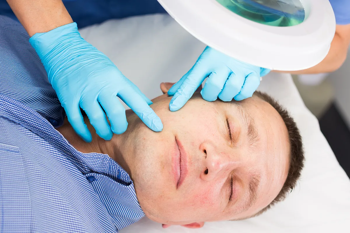 ¿Desgrava la cirugía estética?