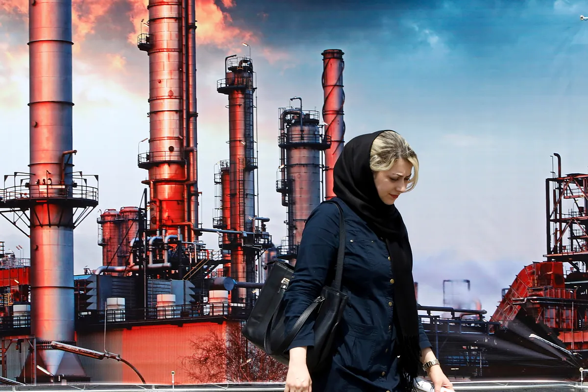 El petróleo registra una de sus mayores caídas de la historia