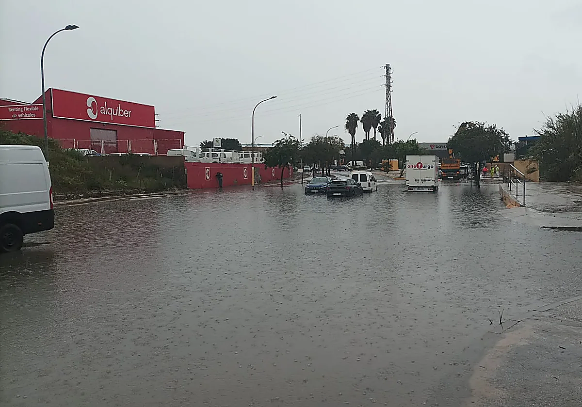 Malaga flood prevention pumps collapse and create lagoon in industrial area