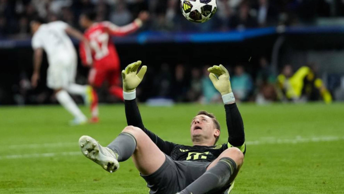 El Bayern ensalza a su "cuarentón" y se queja por cargas policiales contra sus aficionados injustificadas