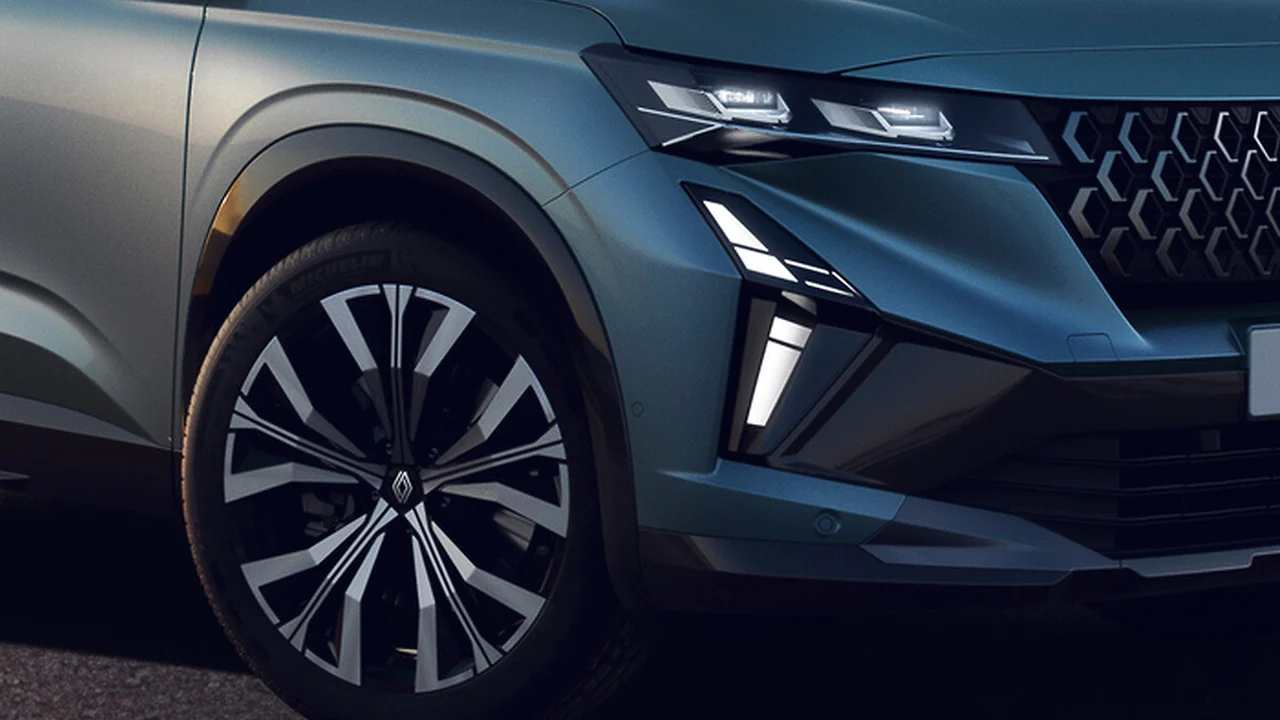 Renault sentencia al Espace, dirá adiós tras 45 años al no encajar en su nueva estrategia… y hay un motivo claro