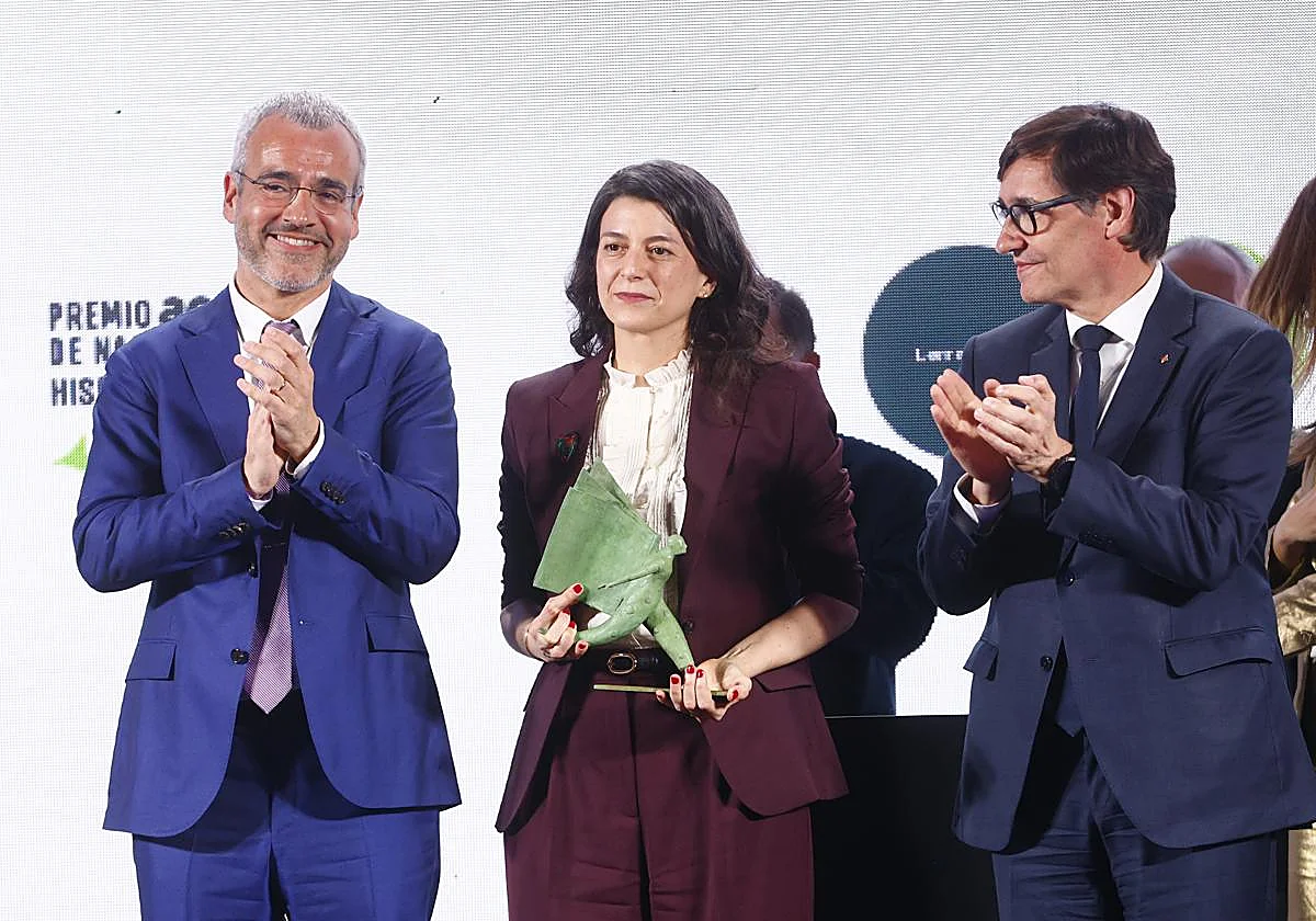 Con Samanta Schweblin Planeta también gana el 'millón literario' de AENA