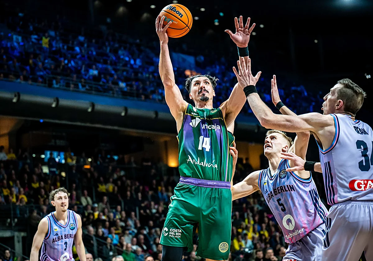 El Unicaja alcanza la Final Four con suspense tras superar al Alba Berlín
