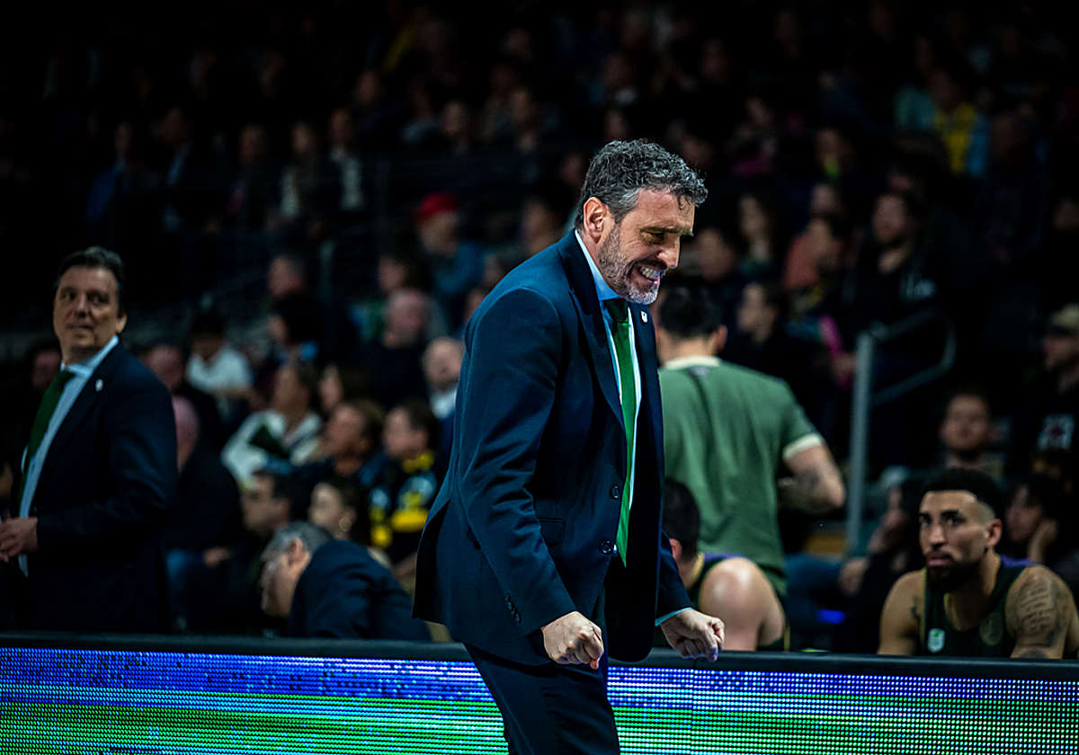 Ibon Navarro: «Tiene mucho valor haber ganado el partido en la prórroga»