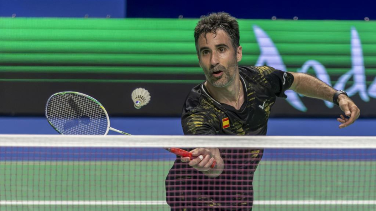 Pablo Abián y Clara Azurmendi caen en el Europeo de Huelva