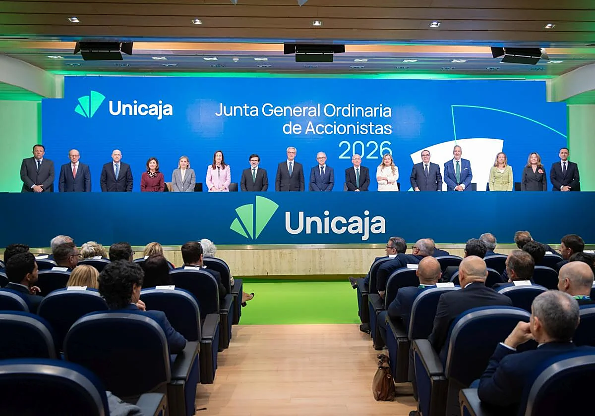 Isidro Rubiales, CEO de Unicaja, mantiene el objetivo del banco de ganar 1.900 millones entre 2025 y 2027 pese al «entorno incierto»