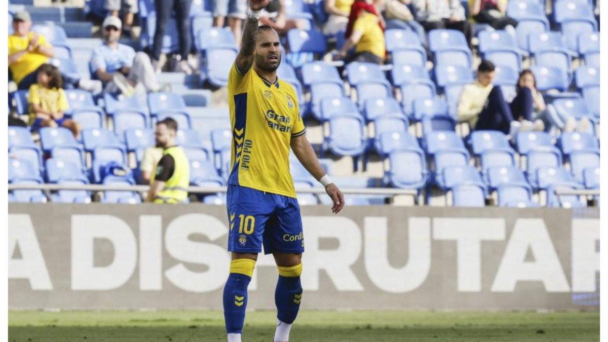 El mejor Jesé aúpa a la UD