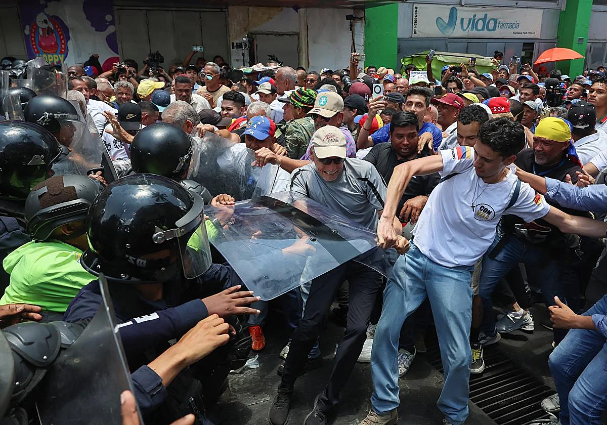 Primera batalla campal en Venezuela bajo el mandato de Delcy Rodríguez