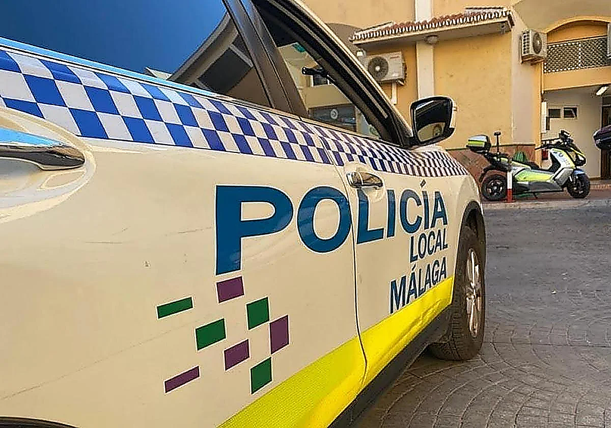 Malaga university students praised for returning wallet containing €1,300