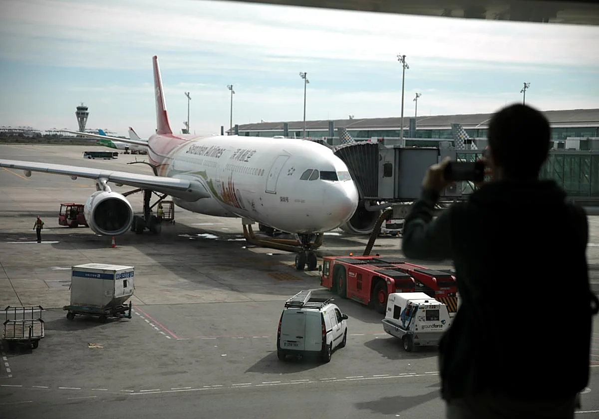 Los aeropuertos europeos afrontan una escasez de queroseno en tres semanas