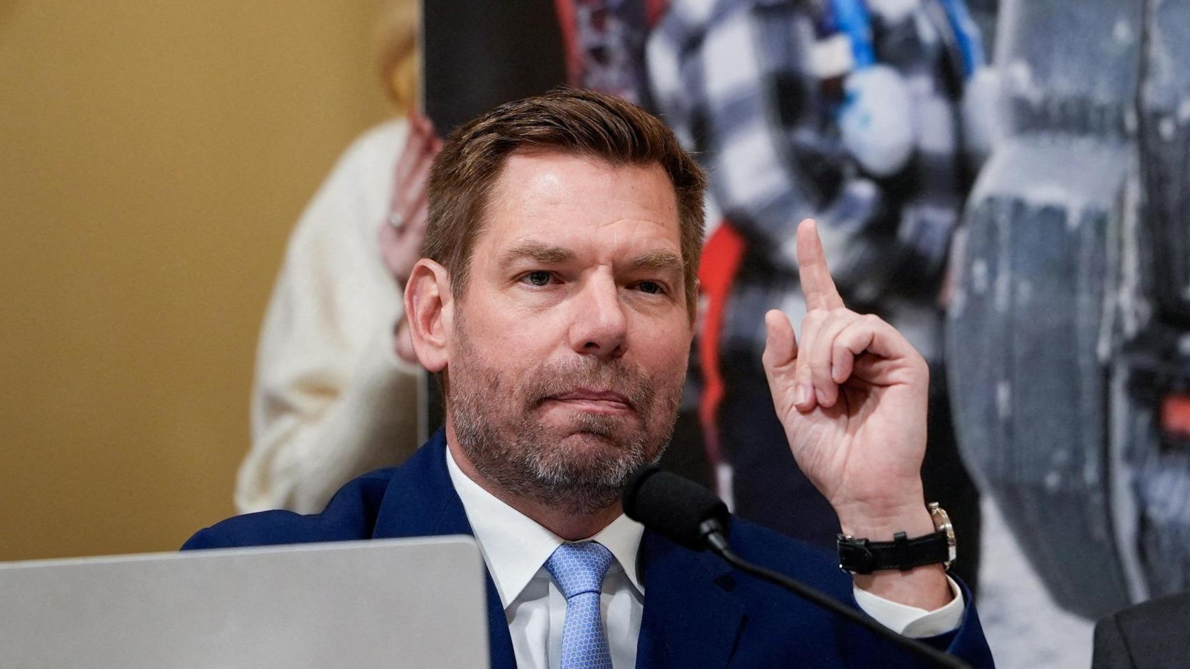 Cuatro mujeres denuncian agresiones sexuales por parte del demócrata Eric Swalwell: una de ellas afirma que la violó