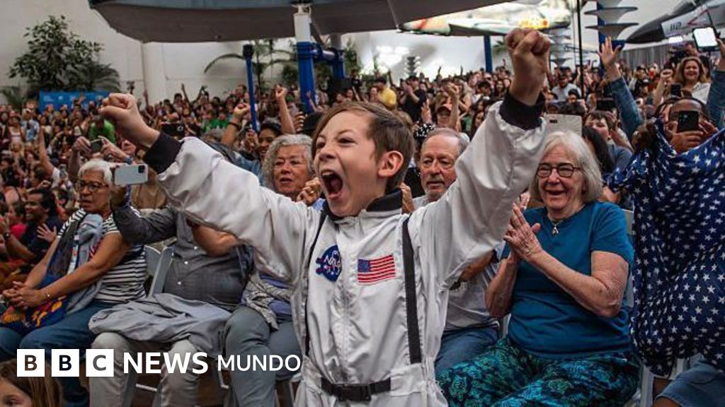 Las imágenes del riesgoso y emotivo regreso de los astronautas de Artemis II a la Tierra
