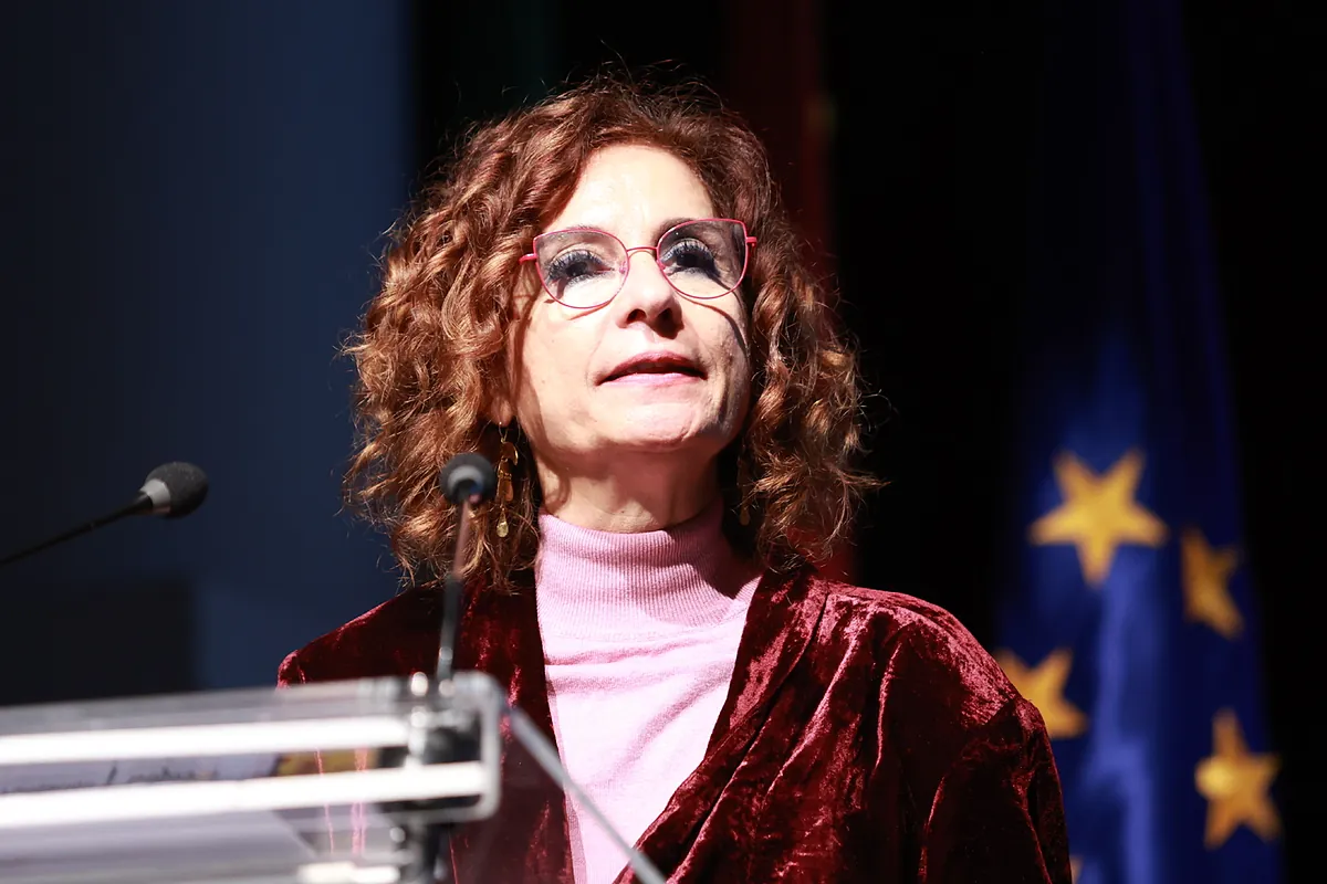 Hacienda responde a los autónomos y niega que el IVA franquiciado sea una obligación europea