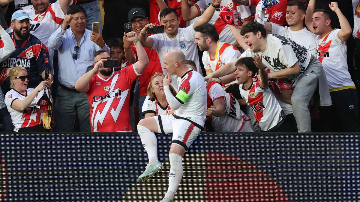 "El Rayo es retro todos los días"