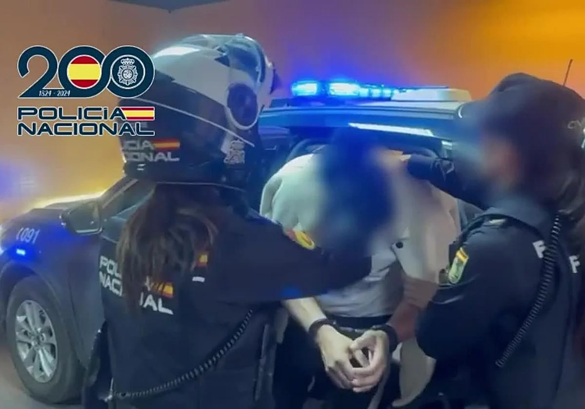 Arrestado por apuñalar a sus exsuegros tras echar abajo la puerta de su casa en Málaga