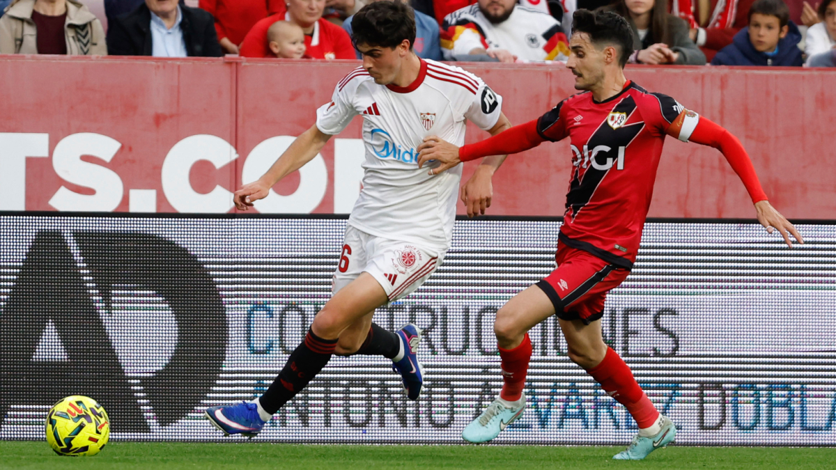 Campano, agente de Juanlu: "El Nápoles vino a por él"