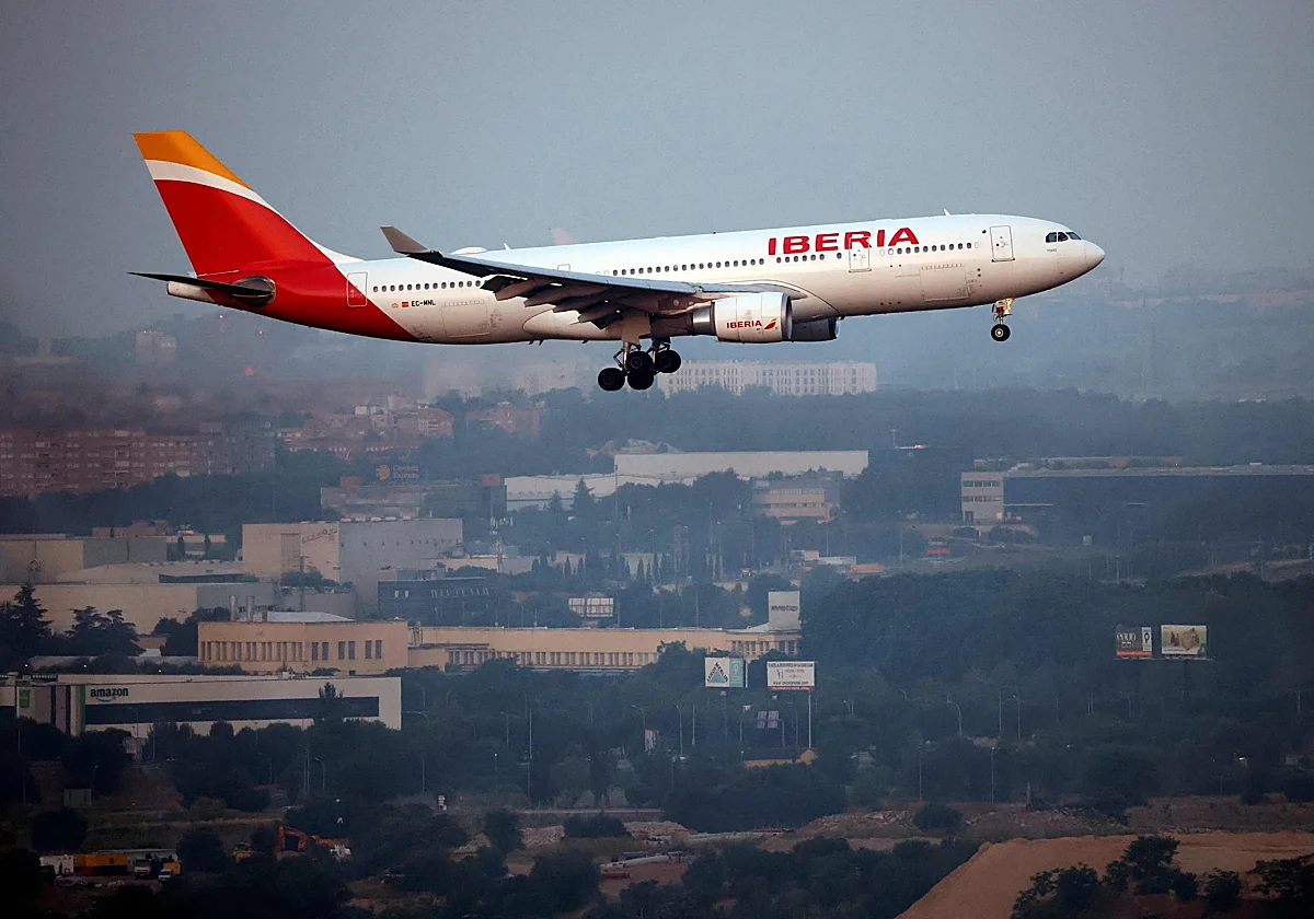 Iberia suspenderá en junio sus vuelos a Cuba por la falta de combustible en la isla