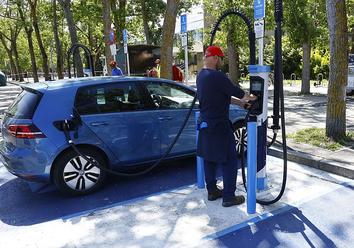 Bruselas abre la puerta a los motores de combustión más allá de 2035, con limitaciones