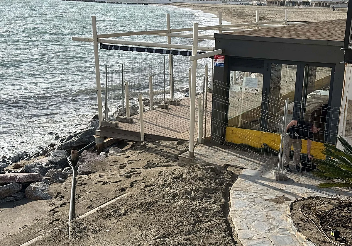 Storm Emilia wreaks havoc on Marbella's beaches