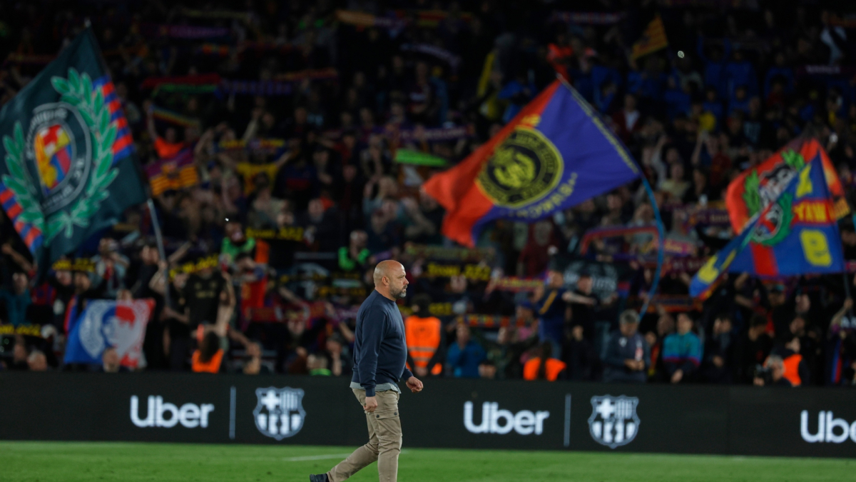 LaLiga denuncia el cántico de la afición del Barcelona que activó el protocolo en el derbi