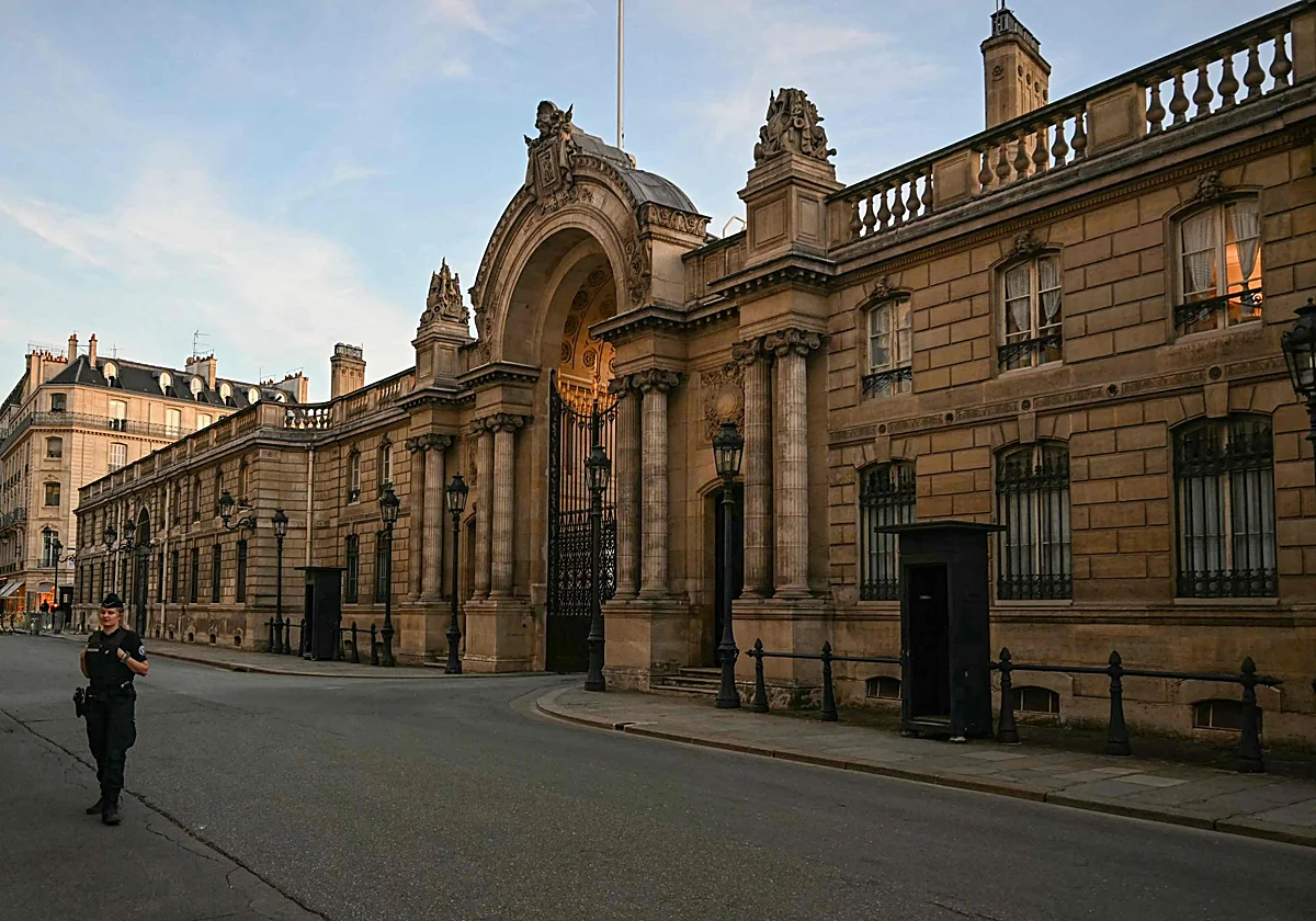 La Policía intenta registrar el Elíseo para una investigación sobre el Panteón