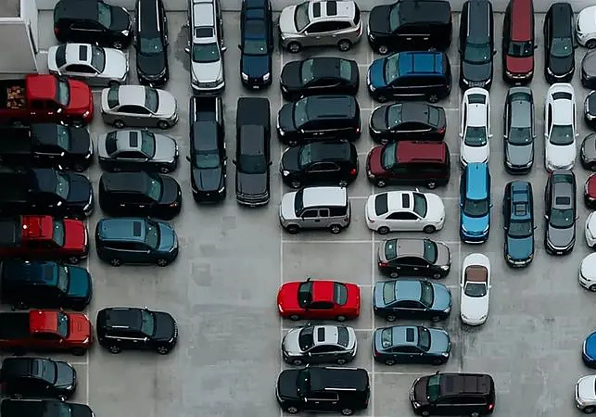 Los ecologistas advierten que ceder ante los fabricantes costaría a la UE 74.000 millones de euros en petróleo