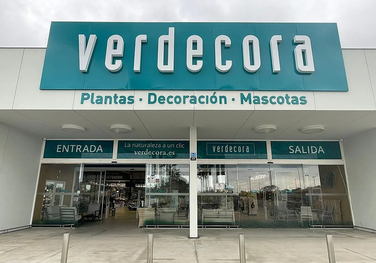 Verdecora Málaga celebrates its tenth anniversary by expanding its store by 3000 m2 dedicated to plants and flowers