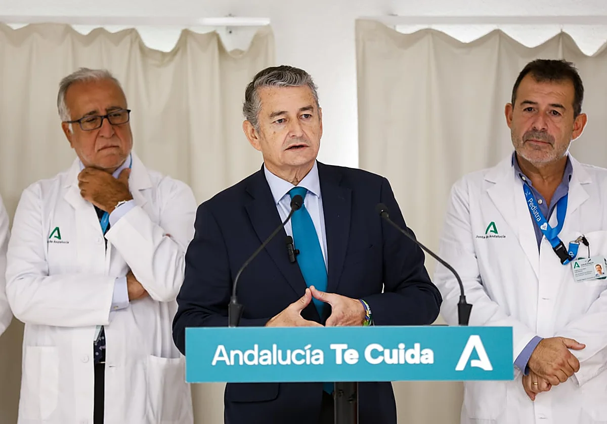 La Junta sale a la búsqueda de médicos con una ofensiva normativa en varios frentes