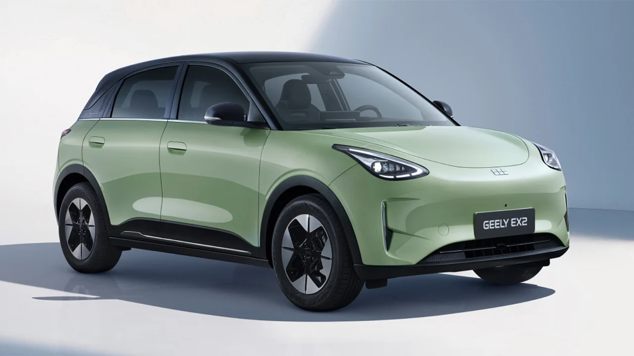 Geely quiere meter en un lío al Renault 5 con su nuevo eléctrico para 2026, y BYD no le quita ojo