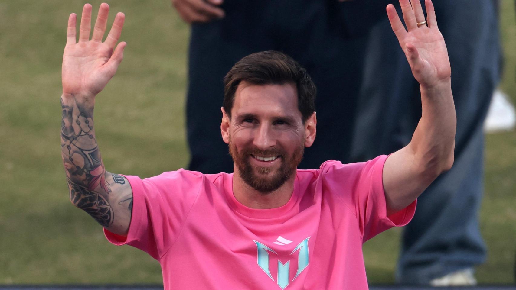 Leo Messi pasa a los despachos y compra la UE Cornellá de Tercera RFEF