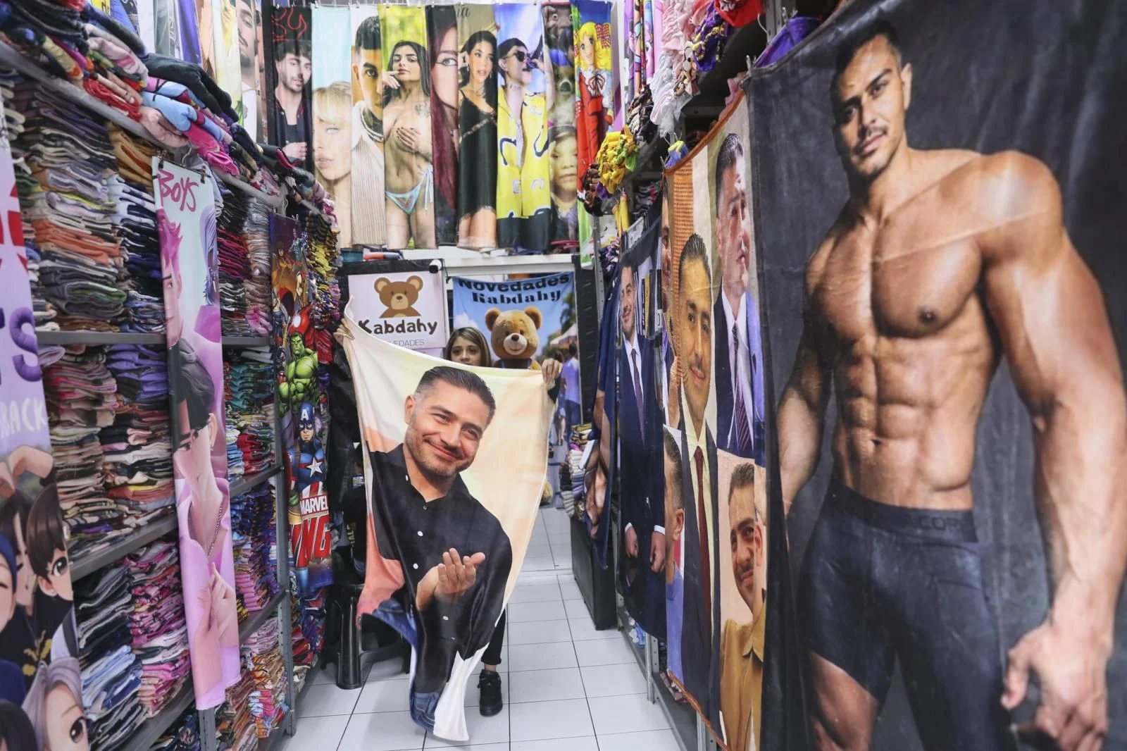 México enloquece por su sexy jefe de Seguridad