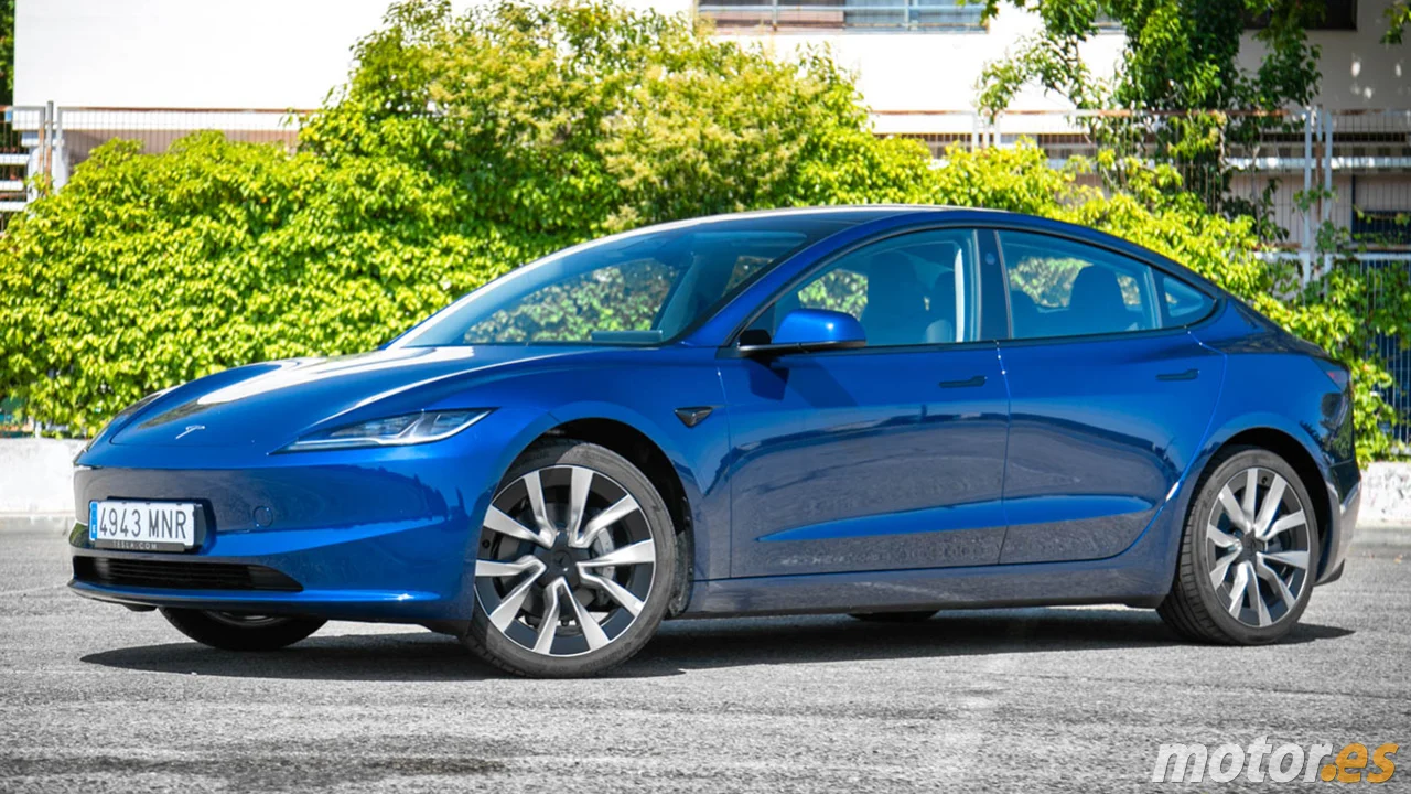 Tesla deja a precio de Skoda Octavia el Model 3 con una rebaja de 4.600 € que alarma a BYD