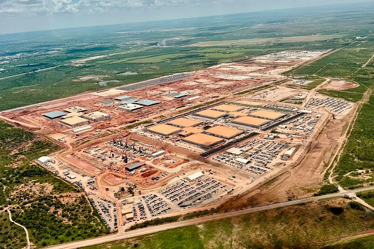 Los retrasos en la construcción de los centros de datos amenazan con ralentizar la expansión de la IA