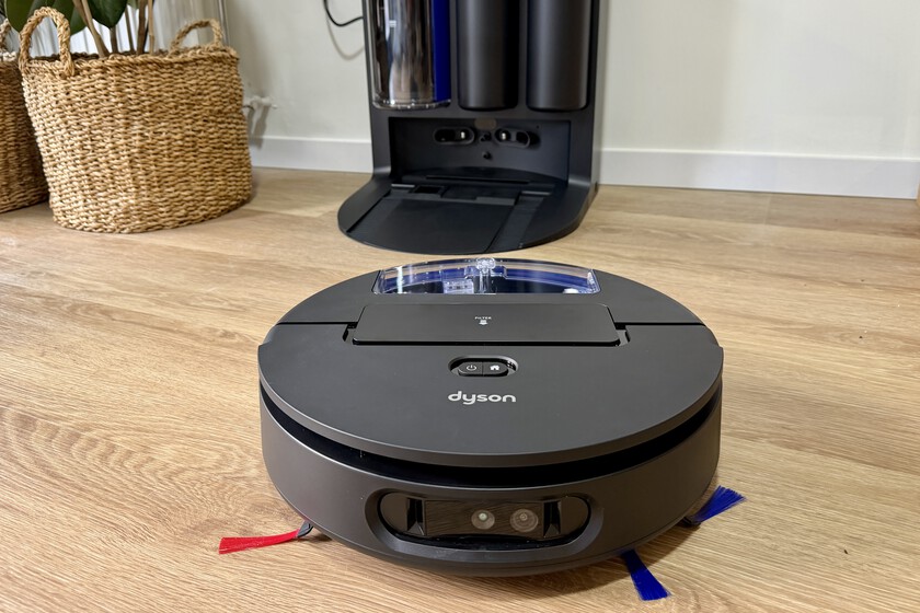 Dyson Spot+Scrub AI, análisis:  el mejor robot Dyson de la historia es también una bestia donde menos te lo esperas