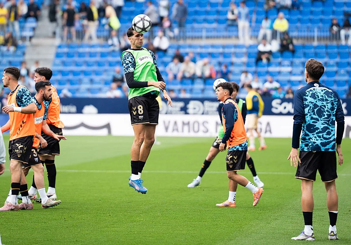 Juanpe, intervenido de su grave lesión en la pierna izquierda